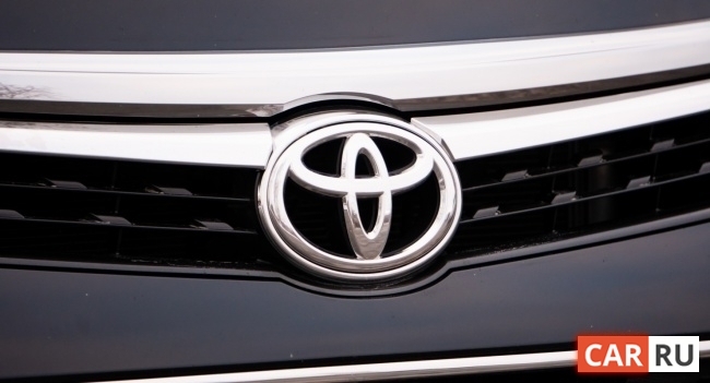 Century — элитный внедорожник ручной работы от Toyota