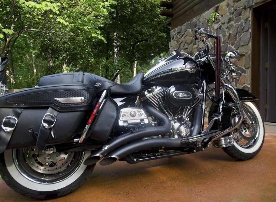 Мотоцикл Харлей Дэвидсон Road King