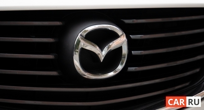 В России предлагаются новые кроссоверы Mazda CX-30 за 4.1 млн рублей