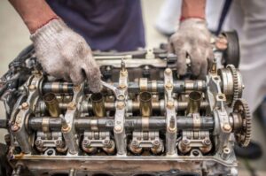 Капитальный ремонт двигателя автомобиля: этапы, причины поломок и стоимость работ